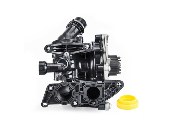 مونتاژ مسکن ترموستات پمپ آب الکترونیکی EA888 3.0 TT VW Golf Passat Tiguan 06L121111J